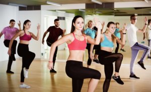 Zumba: Faydaları, Eğlenceli İpuçları ve Şarkıları