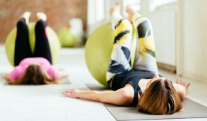 Pilates Yapmanın En Yararlı Yönlerini Keşfedin