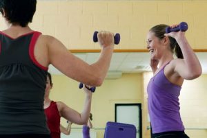 40 Yaş Üzerindeki Kişiler için Spor Aksesuarları