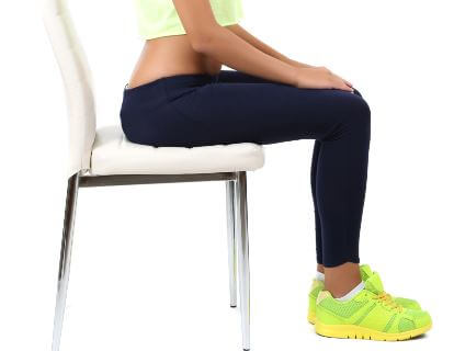 Otururken bacak kaldırma