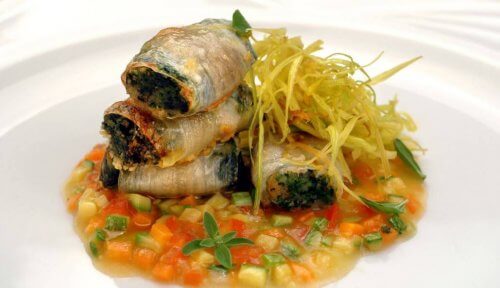 Endiviyenli sulu yemek