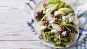 Klasikleşmiş Bir Tarif: Waldorf Salatası