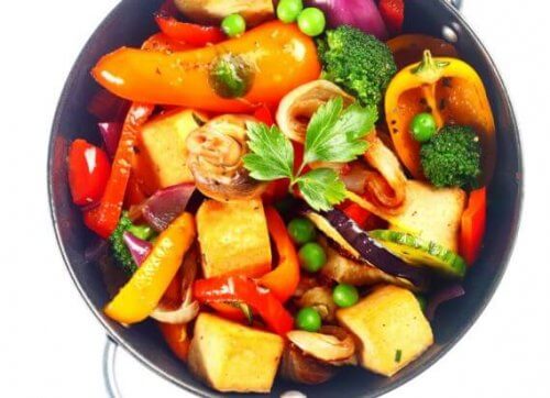 sebzeli tofu yemeği