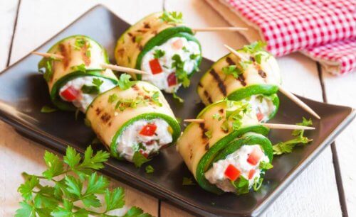 düşük kalorili tapas, kabak ve krem peynir