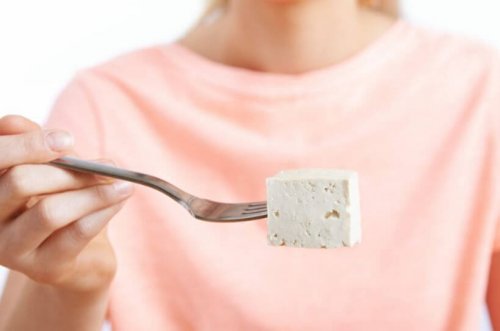 bir çatal tofu
