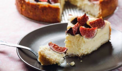 cheesecake dilimi