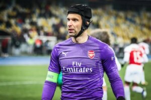 Petr Cech: Efsane Bir Kalecinin Emekliye Ayrılması