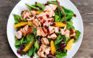 Et ve Balıkla Yapılan Üç Salata