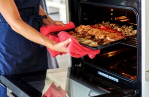 Yemekleri Kızartmak Yerine Fırında Pişirmek Neden Daha Faydalıdır?