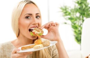 Hafif Atıştırmalıklar: Dört Lezzetli Tarif