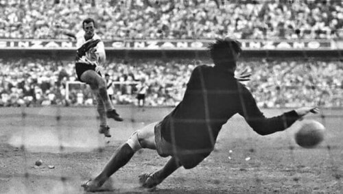 Boca-River'ın fantastik hikayeleri var.