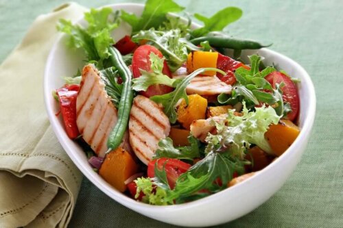 Az Bilinen 3 Eşsiz Salata Tarifi