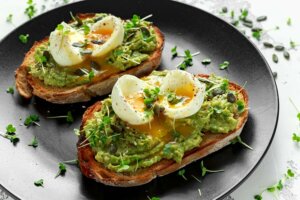 Bir Fitness Uzmanı Gibi Kahvaltı Yapmak İçin 4 İpucu