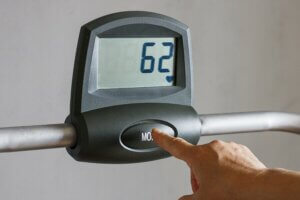 Hedef Kalp Atış Hızını Hesaplamak için Karvonen Formülü