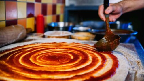 Evde Yapabileceğiniz Az Kalorili Pizza Tarifleri