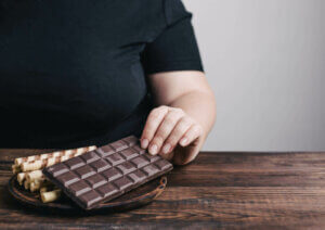 Tıkınırcasına Yeme Bozukluğu (Binge Eating Disorder) Nedir?