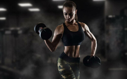 ağırlık kadın vücut geliştirme
