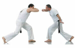 capoeira sporunun ilk hareketi; ginga.