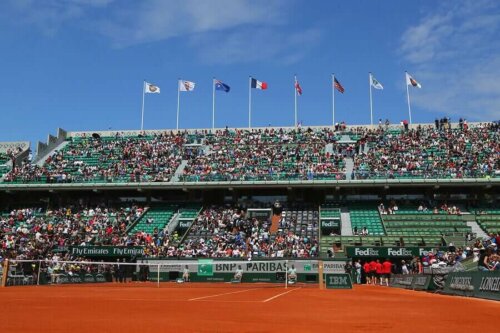 En önemli tenis turnuvaları arasında Roland Garros da var.