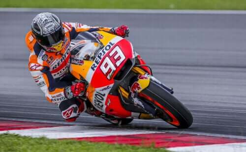 Marc Márquez ve Sürüş Tarzının Bir Analizi