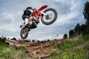 Akrobatik Sporlar Dünyasını Keşfedin