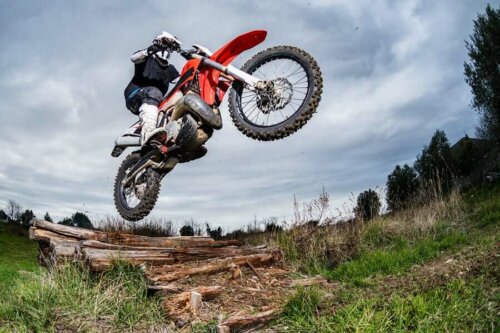 Akrobatik Sporlar Dünyasını Keşfedin