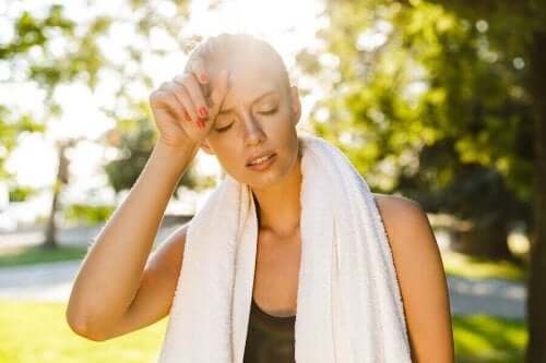 Sıcakta egzersiz yaparken dikkatli olun.