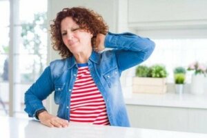 Sarkopeni: Nedir ve Nasıl Mücadele Edilir?